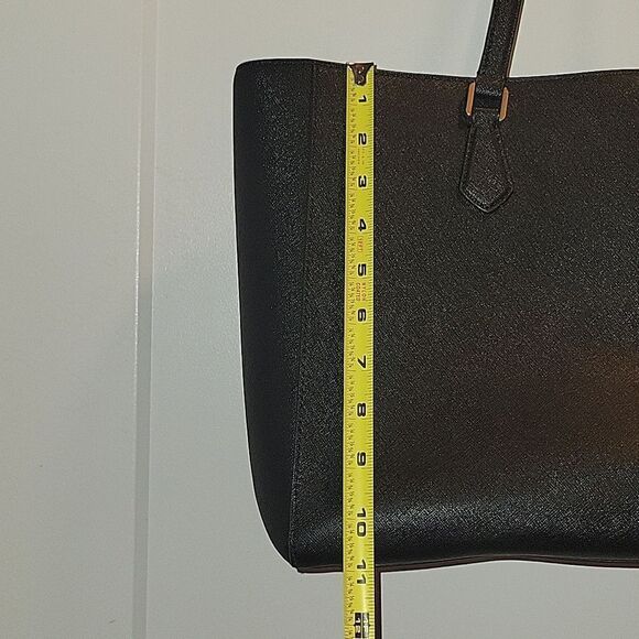 Tory Burch Robinson large saffiano leather Tote bag - Picture 9 of 16